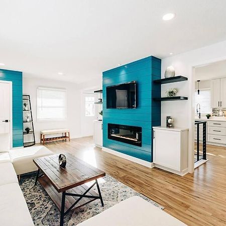 Beautiful Luxury Home Freshly Renovated With Big Yard, Seating & Grill Pad Cottage Grove 外观 照片