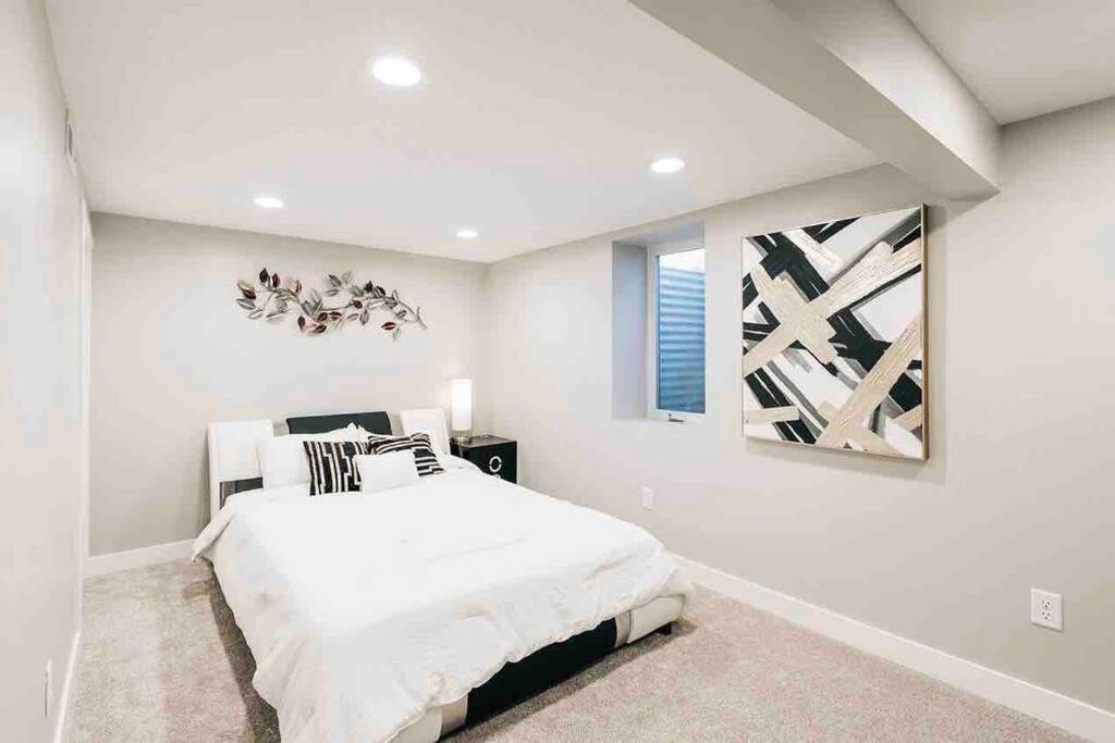 Beautiful Luxury Home Freshly Renovated With Big Yard, Seating & Grill Pad Cottage Grove 外观 照片